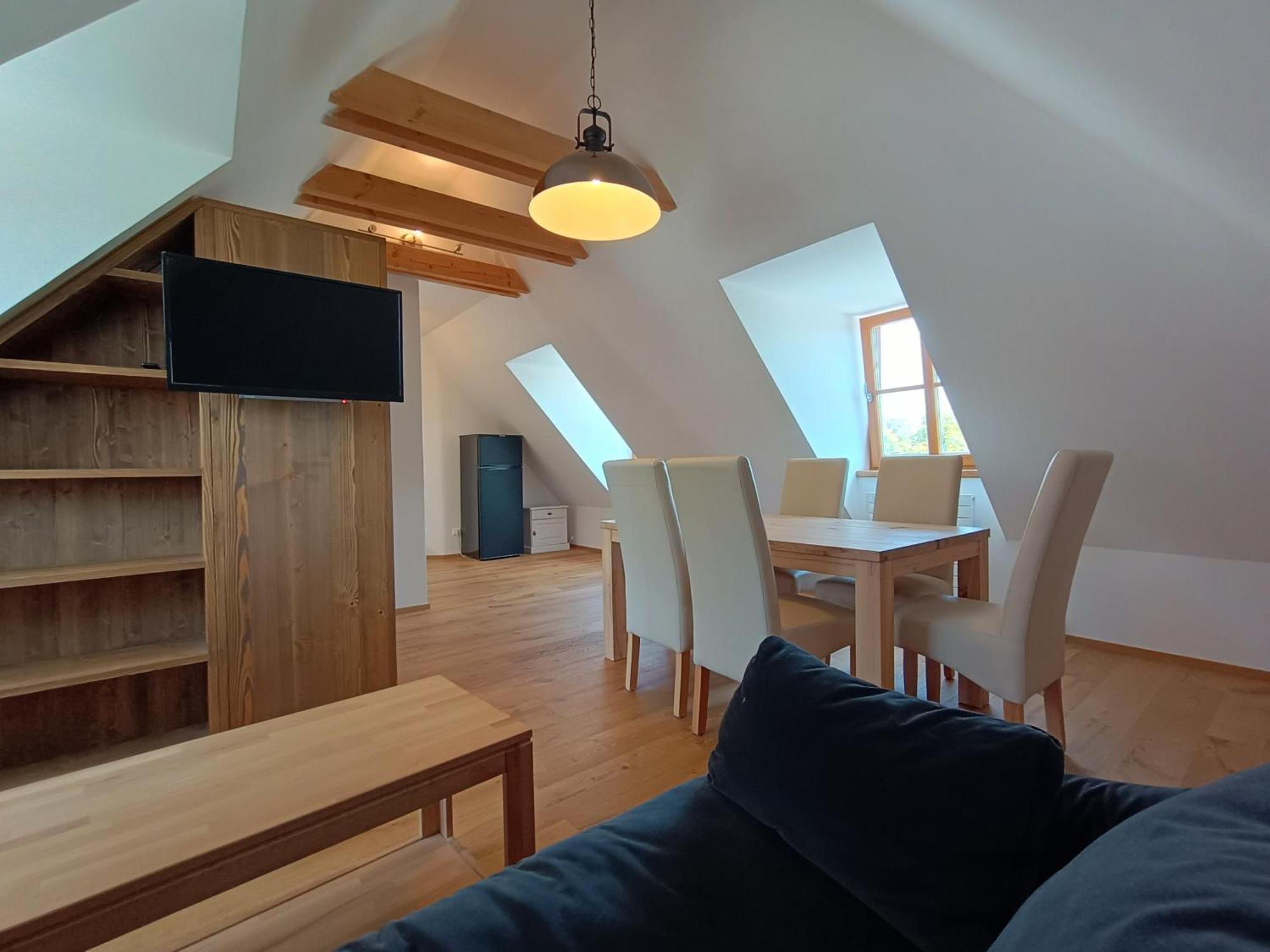 Apartmany Maly Mnich Mníšek pod Brdy Bagian luar foto