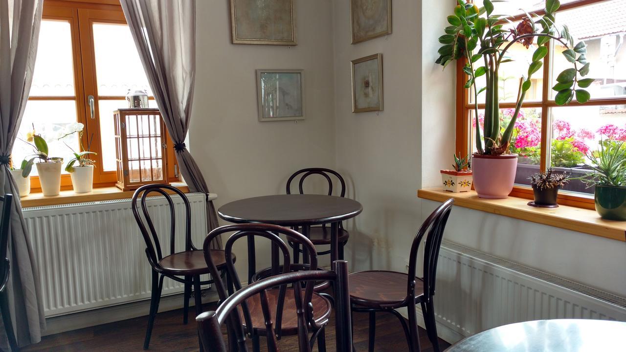 Apartmany Maly Mnich Mníšek pod Brdy Bagian luar foto